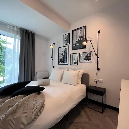 Apartamenty-wroc Ksiecia Witolda By The River Wroclaw