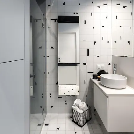 Apartamenty-wroc Ksiecia Witolda By The River Apartment *