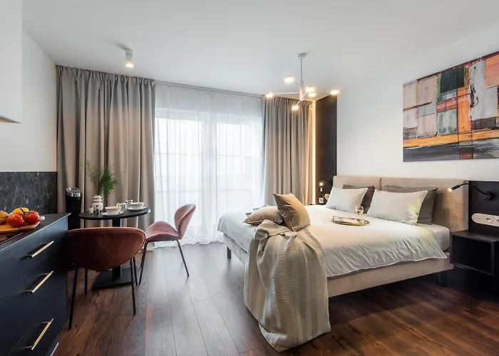 Apartamenty-wroc Ksiecia Witolda By The River Apartment Wroclaw