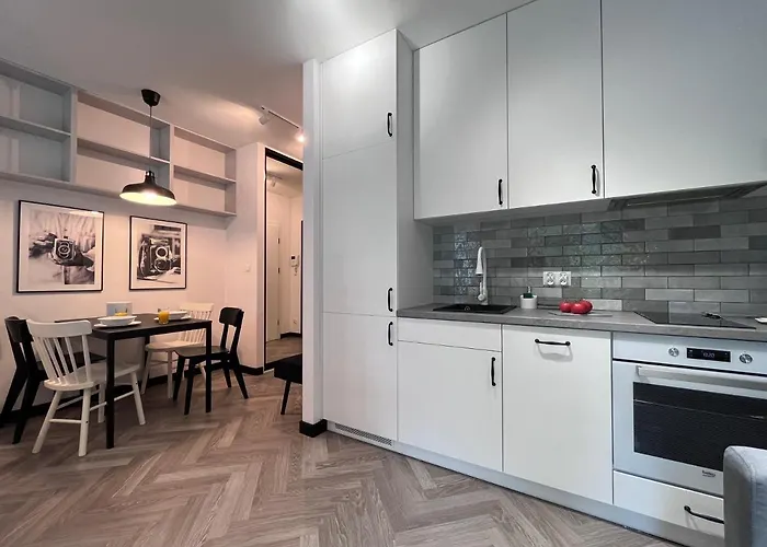 Apartamenty-wroc Ksiecia Witolda By The River Wroclaw