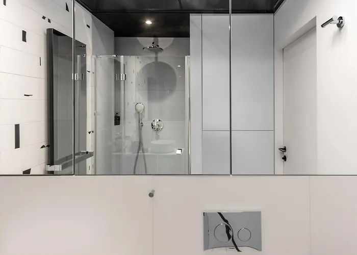 Apartamenty-wroc Ksiecia Witolda By The River Apartment