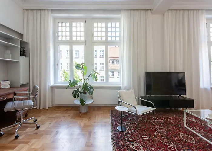 Apartamenty-wroc Ksiecia Witolda By The River *